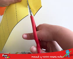 Mar 20, 2020 · manualidades para niños. Cortamos Juntas Con Las Tijeras De Doble Mango Fixo Kids