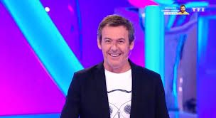 Après avoir remporté près de 190 000 euros l'année dernière, dans les 12 coups de midi, sur tf1, julien, l'ancien champion du programme a annoncé ce mardi 1er octobre qu'il allait bientôt se marier ! Video Les 12 Coups De Midi Quand Jean Luc Reichmann Fait Allusion Aux Participations Perdantes De Julien Dans D Autres D Emissions 12 Coups De Midi Midi Emission