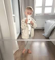 я любить тебя буду можно даже если нельзя буду Kak Ya Motiviruyu Platona Fotografirovatsya Nesmotrya Na To Chto Platon Lyubit Naryazhatsya On Ne Ochen Lyubit Fotografirovatsya Po In 2020 High Chair Decor Home Decor