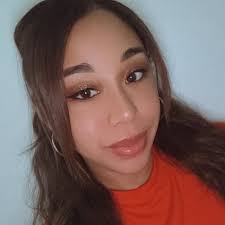 sexually reserved men are THE best. Well behaved, won't steal a kiss, won't  touch you inappropriately but boy if you give them consent? FINISHED.