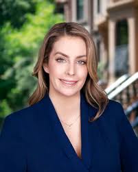 Danielle Waye, CENTURY 21 Real Estate Agent in Brooklyn, NY