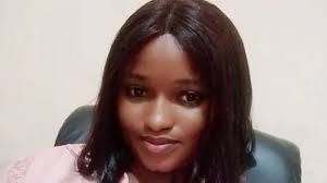 Kíni Debbie ṣe gan an tí NNPC àtàwọn míì ṣe ń fi ẹ̀bùn ta á lọ́rẹ lórí  ìtàkùn ayélujára X?