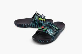 Shop the crocs™ official website for casual shoes, sandals & more. This Exclusive Crocs Collection Merges Street Art And Style Exbulletin