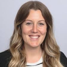 Amy Brunet's Instagram, Twitter & Facebook