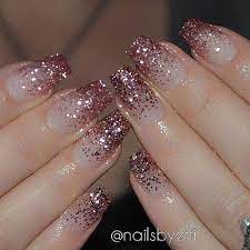 nagel bestenagel gelnagel nagelideen gelnagelideen silbrigernagel rot rotnagel glitzernagel nagelideen nageldesign