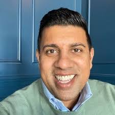 Nicholas Chin's Instagram, Twitter & Facebook