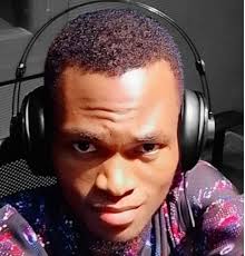 Victor Boniface na Senior Comrade! You've got to love this guy! 😂 BTW, you  can wish him happy birthday, it's his day!