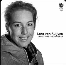 Met haar vroege overlijden, vandaag in frankrijk, verliest de sport een wereldkampioene, maar vooral een bescheiden, sociaal en krachtig mens. Lpf Westland Ø¹Ù„Ù‰ ØªÙˆÙŠØªØ± Triest Nieuws Vandaag Lara Van Ruijven Overleden Op 27 Jarige Leeftijd Wij Condoleren Haar Familie En Partner En Wensen Hen Veel Sterkte Toe In Deze Donkere En Droevige