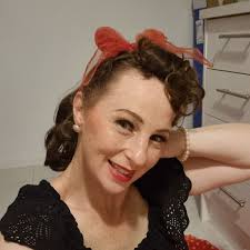 Hello everyone! Monday class is now full but we have limited spaces  available in our Tuesday class. Come and join our lovely group! Message me  for more info 💗 KH Dance School