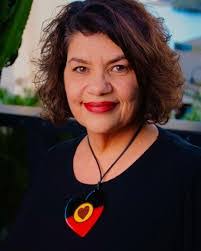 Tamara Hardman's Instagram, Twitter & Facebook