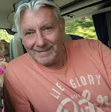 Former Chairman and Manager John Reames will remain deeply in the thoughts  of everybody connected with Lincoln City today, as we mark the 12th  anniversary of his passing ❤️