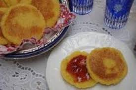 Moroccan Harcha Harsha Recipe Semolina Pan Fried Flatbread Recipe Moroccan Food Food Recipes