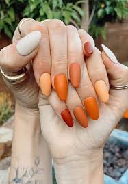 Shop cool personalized fall acrylic nails with unbelievable discounts. 40 Beautiful Nail Design Ideas To Wear In Fall Gradient Pumpkin