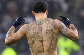 Memphis depay tattoo on hand. Memphis Depay Is Driving Lyon Towards A Champions League Place Lyon The Guardian