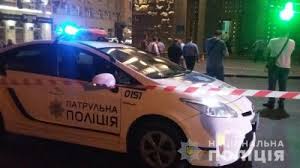 В киеве неизвестные обокрали автомобиль исполняющего обязанности руководителя в киеве правоохранители разоблачили двух мошенников, которые за 550 гривен печатали справки об. V Kieve Na Oboloni Obstrelyali Mnogoetazhnyj Dom Smi Novosti Kieva Unian