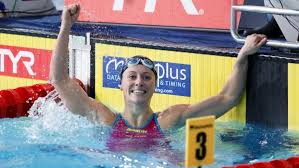 Steeds als ze het bad induikt voor een wedstrijd, sneuvelt er wel weer een. Zwemster Kira Toussaint 25 Pakt Ticket Voor Olympische Spelen Linda Nl