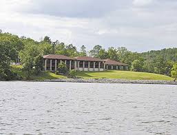 Coleman state park lies on the shore of little diamond pond in stewartstown, twelve miles east of colebrook in new hampshire's remote north country. Gps Stop No 2 Is Directly In Front Of The Hotel At J P Coleman State Park Mississippi Sportsman