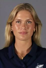 Emma Larsen's Instagram, Twitter & Facebook