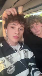 we just reached 200k 🥹 ! we love you so much guys, we read all the  comments and are so happy to have built such a loving community, big kisses  james & brad 💖