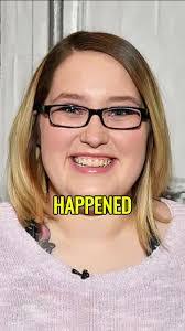 Shannon Livingstone's Instagram, Twitter & Facebook