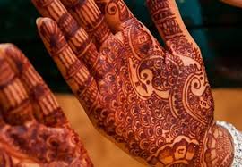 Personalized led alphabet hanging photo collage frame. Top 10 Engagement Mehndi Designs You Should Try In 2019
