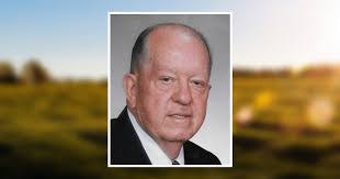 Natalie Vickers's Instagram, Twitter & Facebook