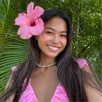 Allison Lasher's Instagram, Twitter & Facebook