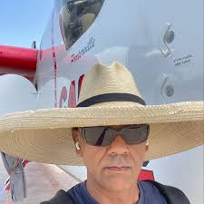 Robert Jimenez (@robert.jimenez.9883) • Instagram photos and videos