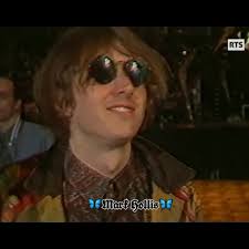 Good afternoon❣️, Some nice moments about Mark, Montreux interview., "Dum  Dum Girl", Written by the brilliant writing duo Tim Friese-Greene❤️and Mark  Hollis💔🕊., It's my life is the second album by ...