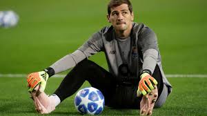 Infarto agudo do miocárdio é necrose miocárdica resultante de obstrução aguda de uma artéria coronária. Iker Casillas Os 9 Sintomas Que Antecedem Um Enfarte Agudo Do Miocardio