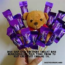 Padahal kalau kamu pake voucher kamu bisa dapat potongan harga, rugikan ….kalau misal tidak terpakai. Cara Buat Bouquet Simple Gubahan Coklat Dalam Raga Candy Flowers Chocolate Kali Ni Kak Share Cara Buat Bouquet Dengan Menggunakan 1 Coklat Sahaja Hujaz