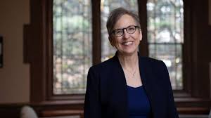 Strauss earns EDUCAUSE leadership award