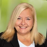 Tracy Hager's Instagram, Twitter & Facebook