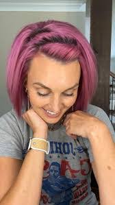 Sheena Shell's Instagram, Twitter & Facebook