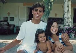 Fanpage all about enrique iglesias and anna kournikova! So Cute Young Enrique Iglesias Enrique Iglesias Celebrities American Actors
