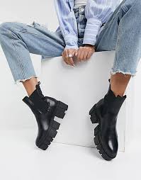 Classic women's chunky chelsea boot shape finished with a cleated platform sole and chunky heel. Mango Leather Chunky Sole Chelsea Boot In Black Asos