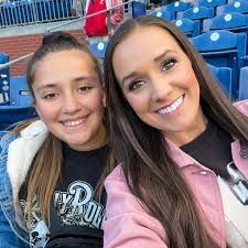 Layla’s first concert 🤠 of course to see her favorite Jelly Roll & Post  Malone!! Such an awesome concert 🎶