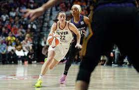 Caitlin Clark's WNBA debut draws wide range of reactions