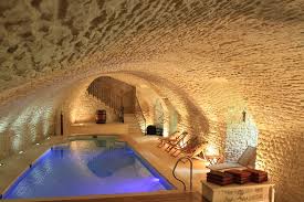 Vault De Lugny Yonne 89 En 2020 Renovation Maison Ancienne Piscine Interieure Et Piscines Interieur