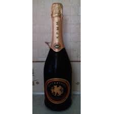 Продажа крымского шампанского в магазине winestyle! Otzyvy O Vino Igristoe Polusladkoe Zolotaya Balka Muskatnoe Beloe