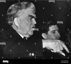 John llewellyn lewis hi-res stock photography and images