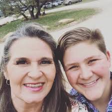 Jeanne Burgess (@JeanneBurgess)