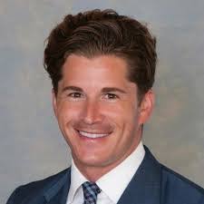 Abel Henok's Instagram, Twitter & Facebook