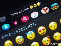 Auch american football ist bei vielen überaus populär. Fichtelgebirge 600 Vorschlage Fur Neue Emojis Onetz