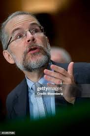 28 Photos & High Res Pictures