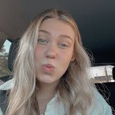 Olivia Yost (livyyost)