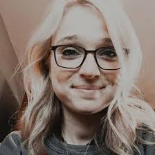 Ashley Goad's Instagram, Twitter & Facebook