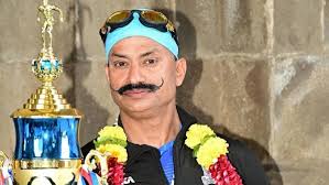 कौन हैं IPS कृष्ण प्रकाश, गेटवे ऑफ इंडिया से एलीफेंटा गुफा तक तैर कर बनाया  वर्ल्ड रिकॉर्ड, कहलाते हैं आयरनमैन