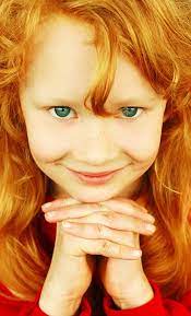 Mar 17, 2019 · rare green eyes. Strawberry Blonde Girl With Green Eyes Zelenye Glaza Produkty Dlya Lica Krasivye Ryzhie