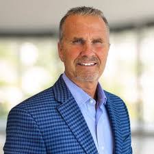 Lance Borden's Instagram, Twitter & Facebook